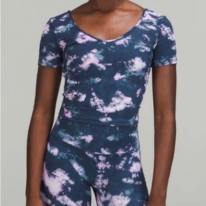 💗GET 20% OFF💗 NWT Lululemon Align T-Shirt Circulate Tie Dye Mineral Blue Multi
